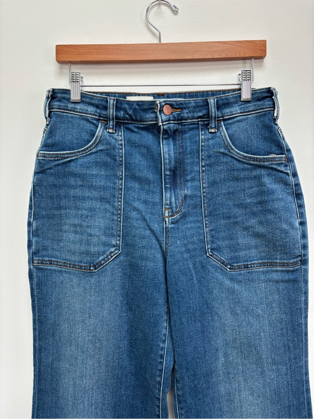 Pilcro High Rise Wide Leg Medium Wash Blue Jeans 30 - Picture 3 of 6